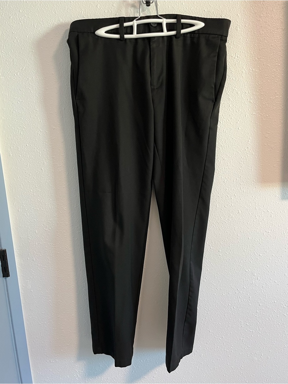 Haggar Black Men's Dress Pants - Slim Straight Size 34 X 32